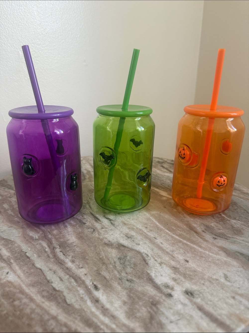 Tik tok viral Halloween Plastic Drink Tumbler with Straw - Purple, Green, Orange